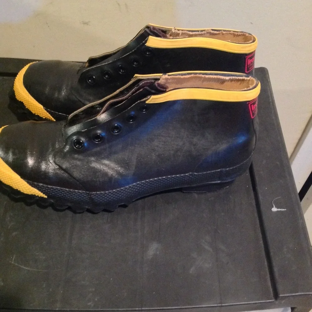 Iron Age Steel‎ Shank Steel Toe Men's Size 14 Black Yellow Work Boots Low Top